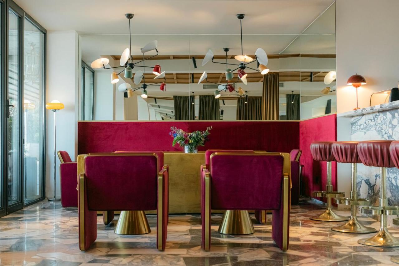 Castor & Pollux Hotel Tbilissi Extérieur photo