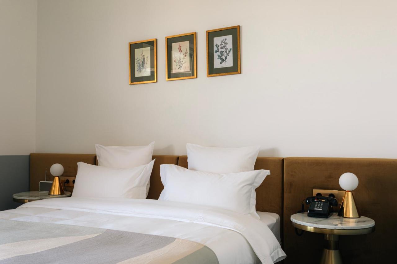 Castor & Pollux Hotel Tbilissi Extérieur photo