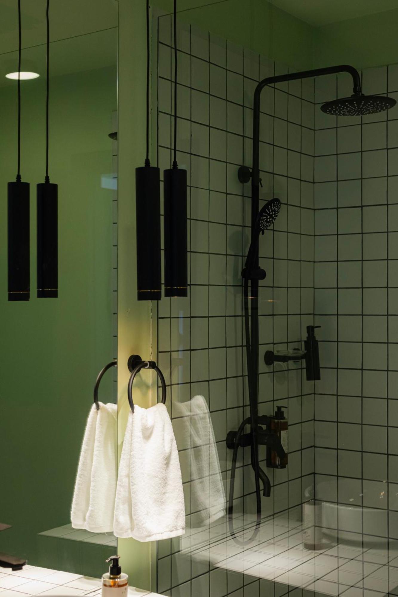 Castor & Pollux Hotel Tbilissi Extérieur photo