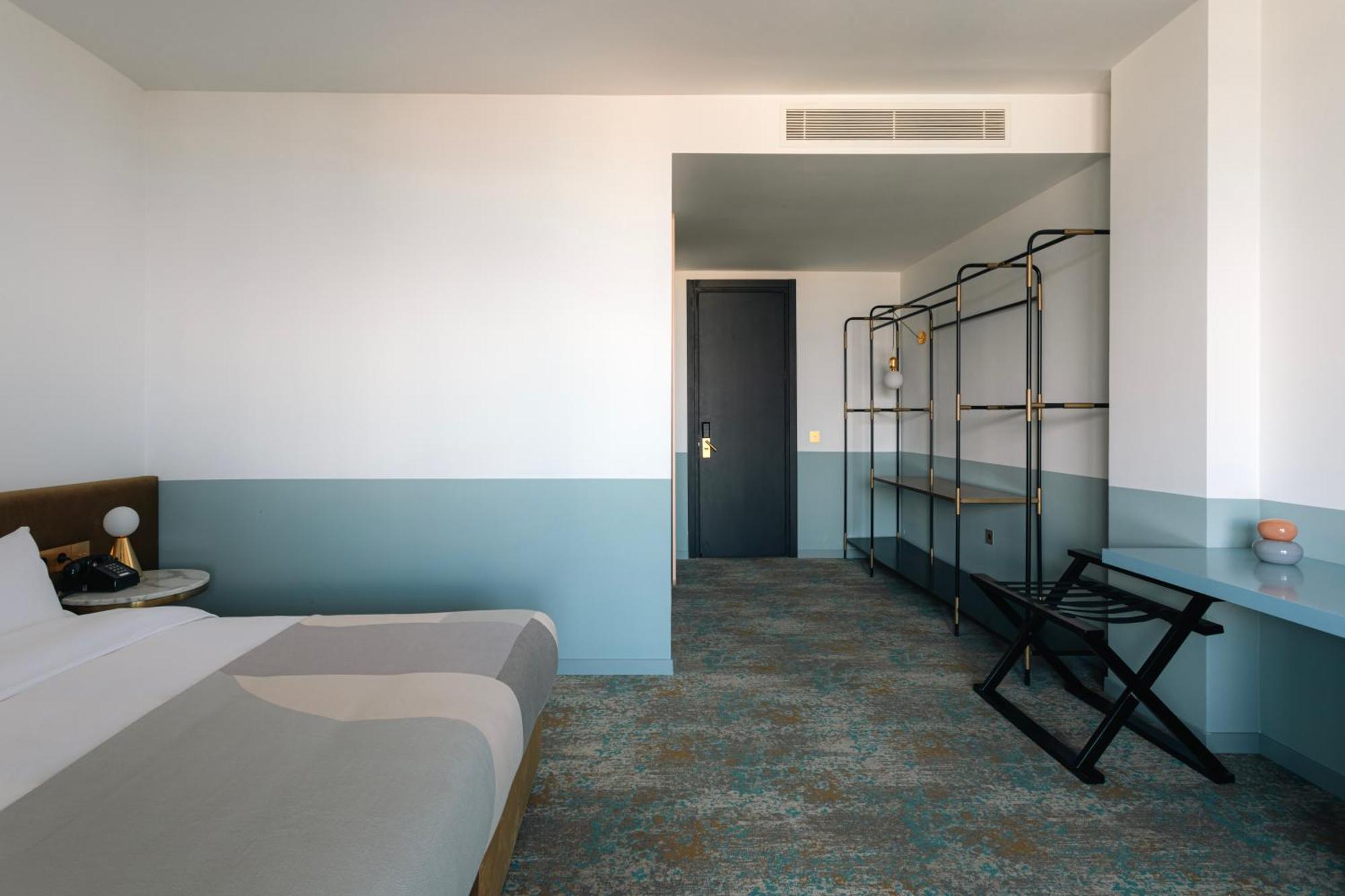 Castor & Pollux Hotel Tbilissi Extérieur photo
