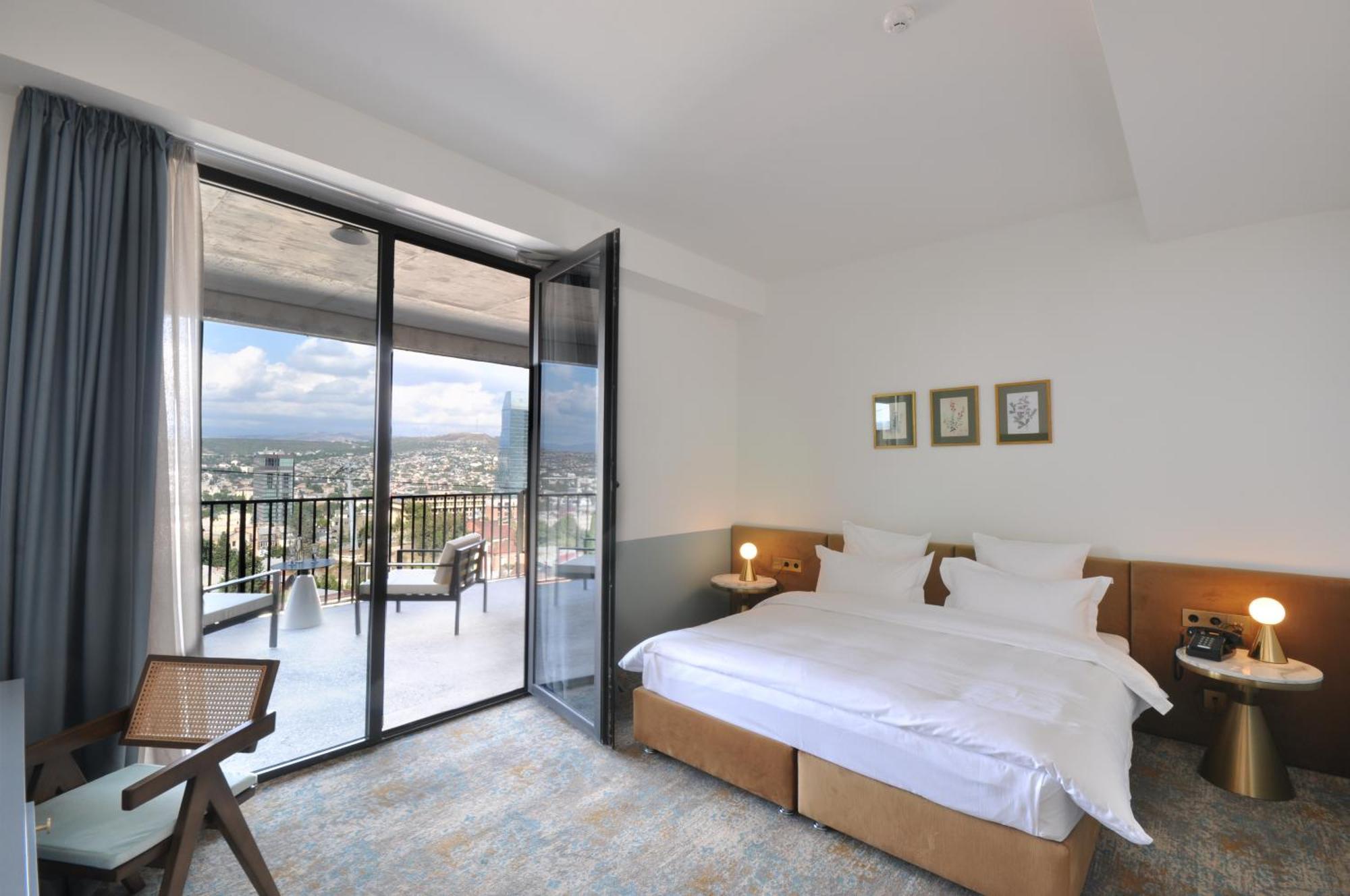 Castor & Pollux Hotel Tbilissi Extérieur photo