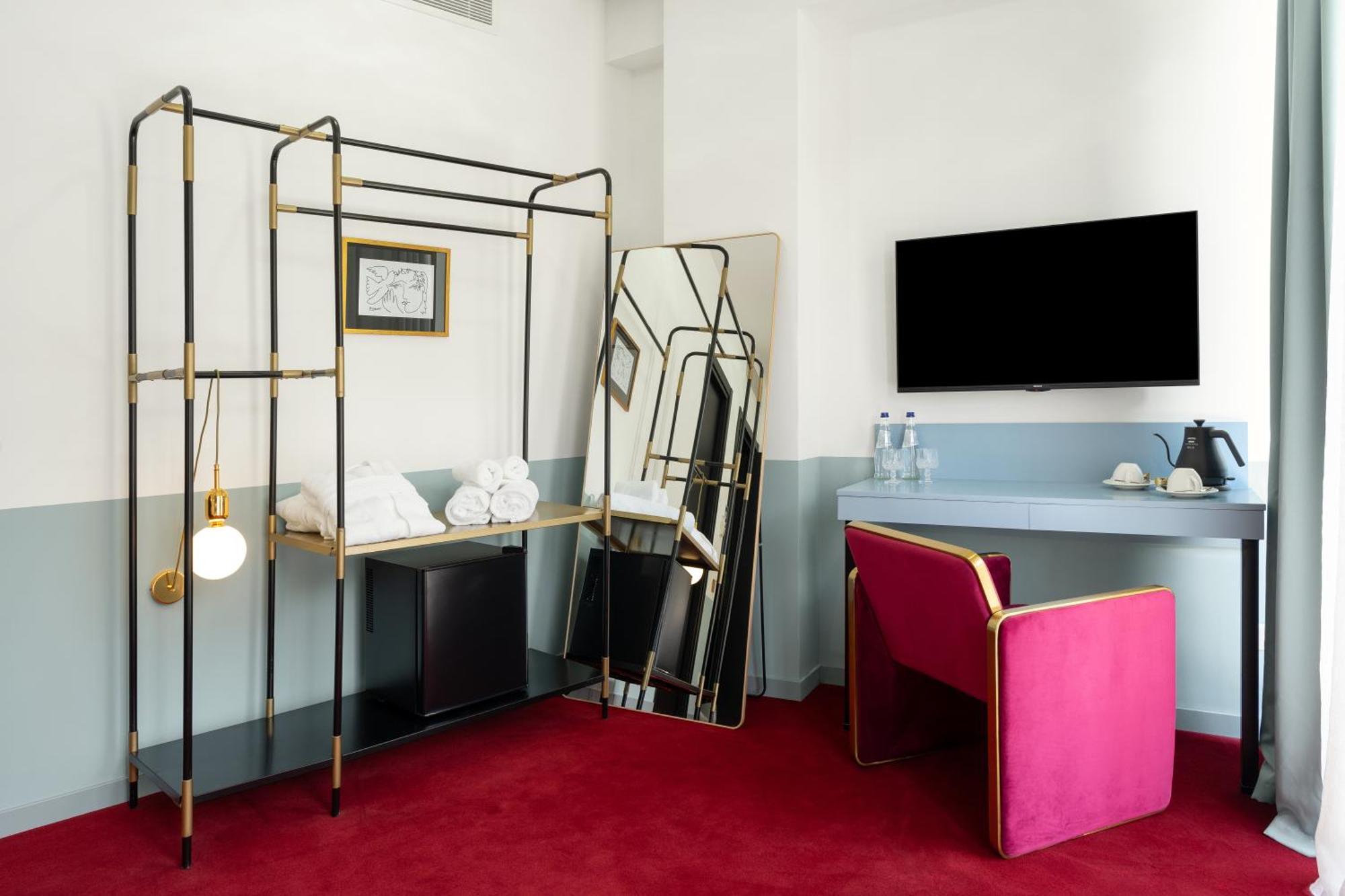 Castor & Pollux Hotel Tbilissi Extérieur photo