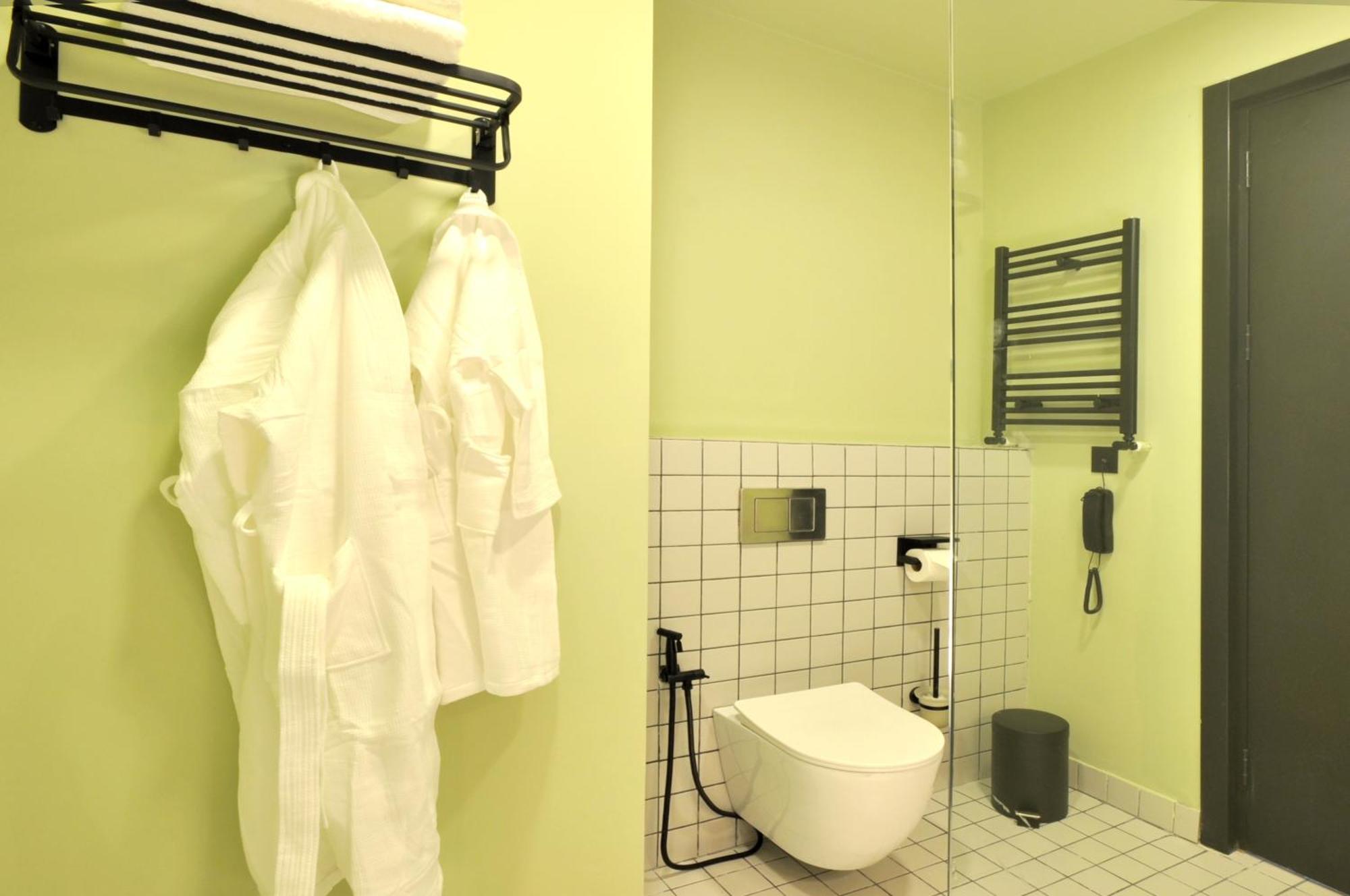 Castor & Pollux Hotel Tbilissi Extérieur photo